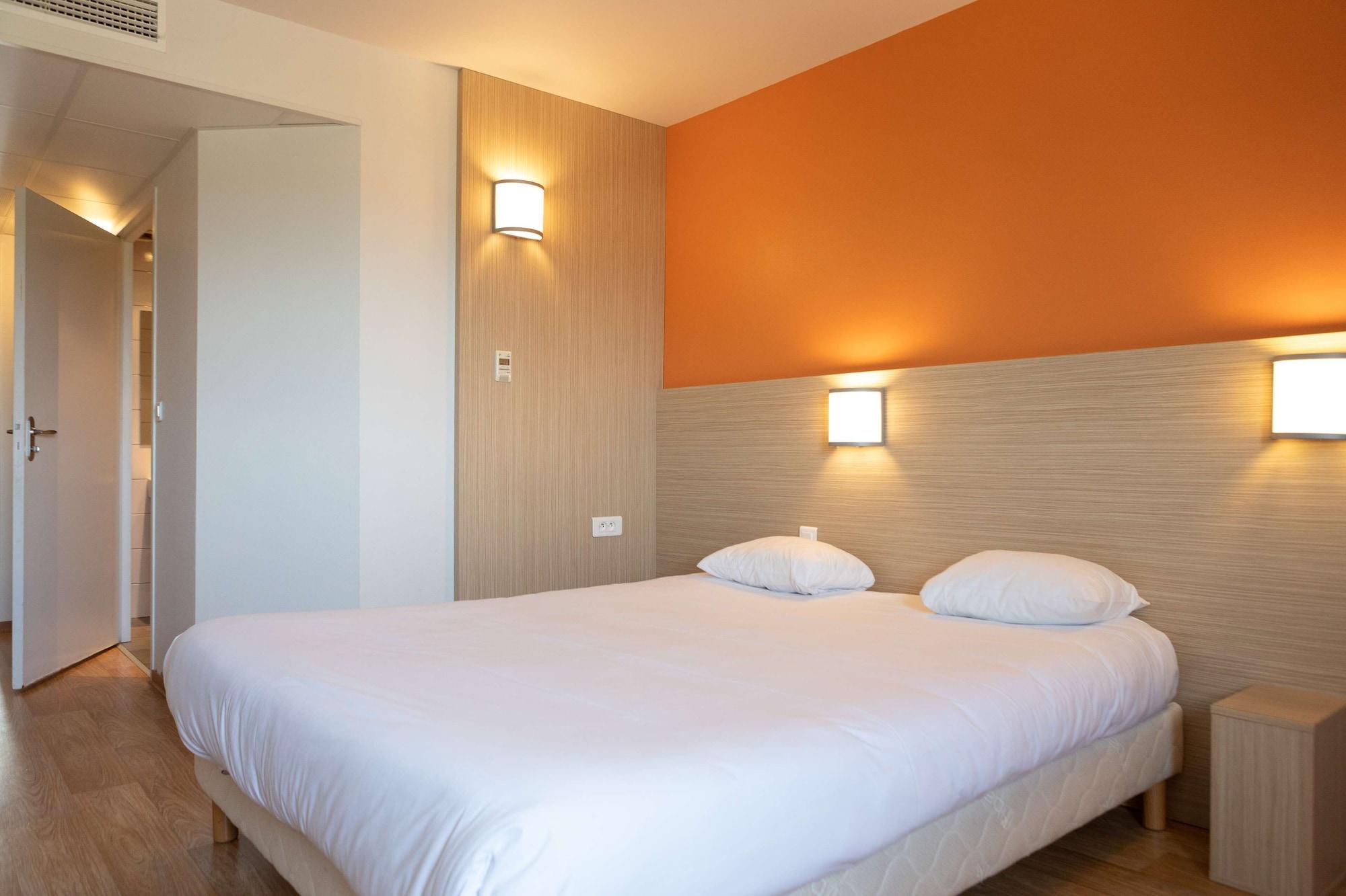 The Originals Access,Tendance Hotel, Saint-Etienne Андрезю-Бутеон Екстериор снимка