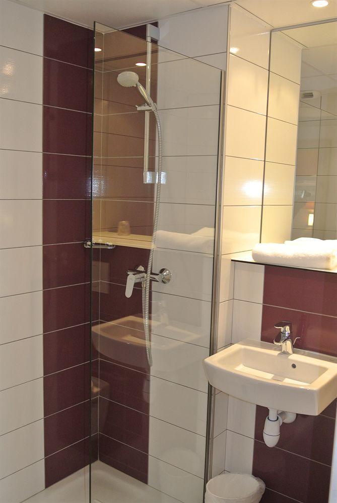 The Originals Access,Tendance Hotel, Saint-Etienne Андрезю-Бутеон Екстериор снимка